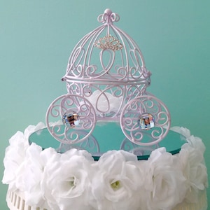 Small size Beautiful Cinderella Carriage for Flower Centerpieces or cake topper