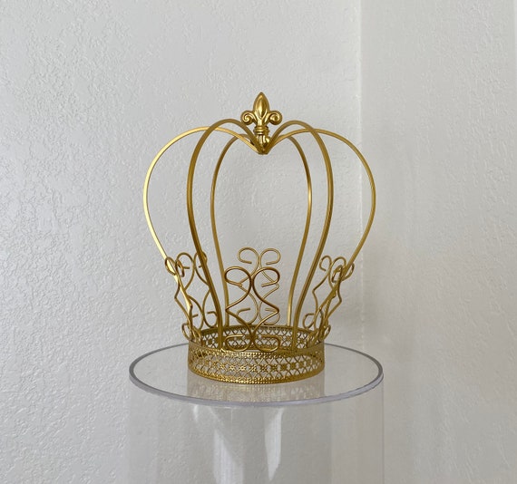 Ornate Crown Themed Gold Centerpiece