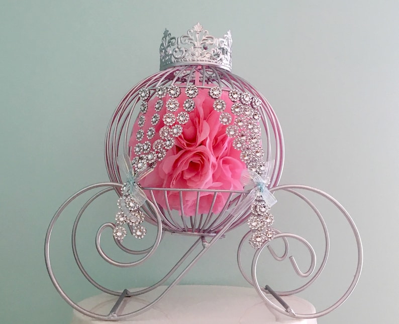 SALE*** Big Size 16 height Beautiful Cinderella Carriage Centerpiece with crpwn