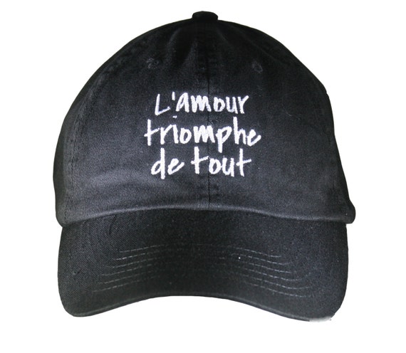 L'Amour Triomphe de tout (Polo Style Ball Black with White Stitching)