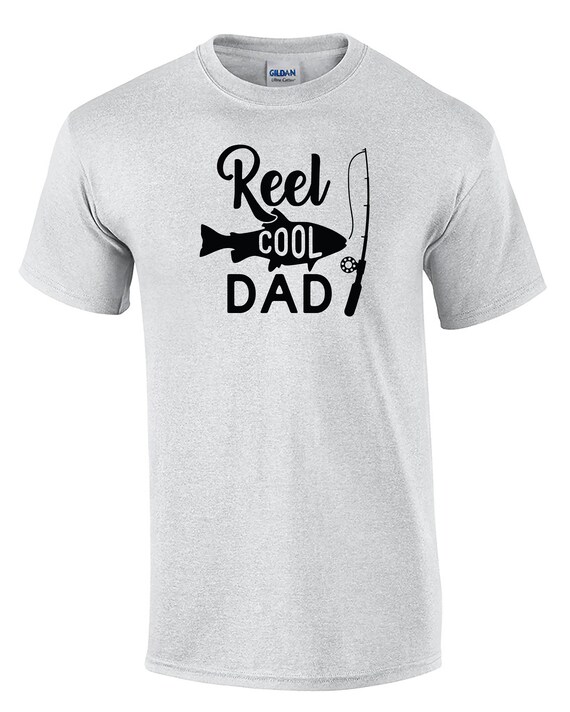 Reel Cool Dad (Mens T-Shirt)