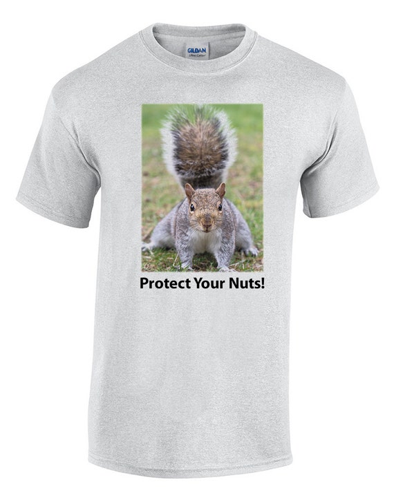 Protect your nuts with squirrel (T-Shirt)