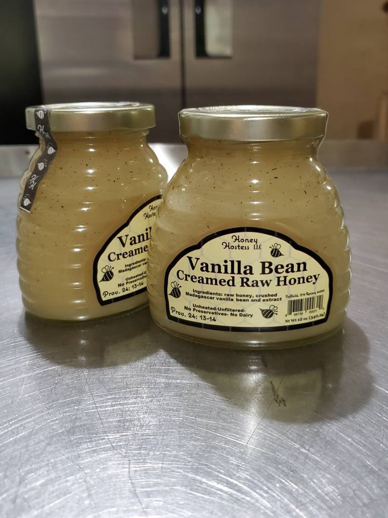 TWO Cinnamon Flavored Creamed Raw Honey Ohio Honey 12 Oz Glass Hive Jar