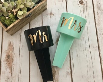 Mr Mrs Beach Spikers | newlywed gift | wedding gift set | couple beach spiker | bride beach gift | honeymoon gift | sand spike