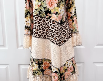 Cream and blush floral lace tunic top