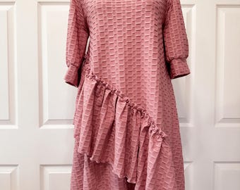 Asymmetrical Ruffle  Honeycomb Top
