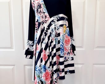 Navy and stripes floral tunic top