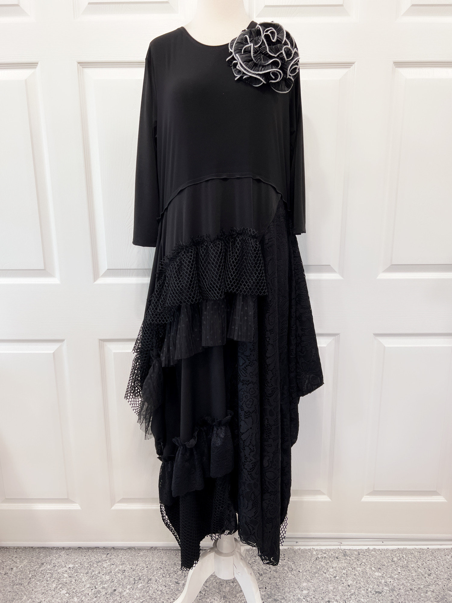 Black ruffle lace dress deals