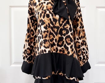 Black & animal print top