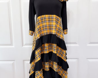 Black and Plaid  Ruffles tunic Top