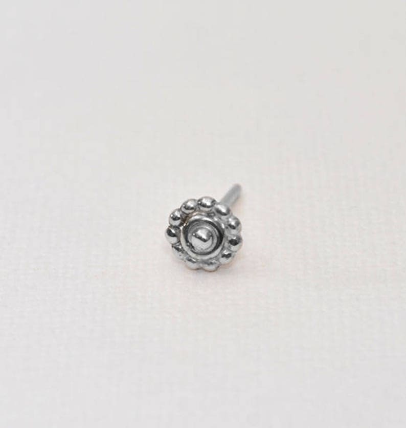 Nose ring Dainty stud earring Nose piercing jewelry Nostril stud Nose ring 20g Nose Stud Gold nose ring stud