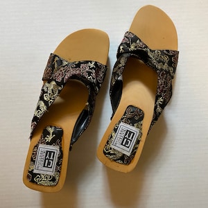 Vintage 90&#39;s Wedge Slide Sandal / size 9 / by City Slappers