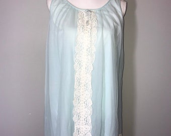 VTG 60&#39;s Ice Blue Baby Doll Nightie / size medium