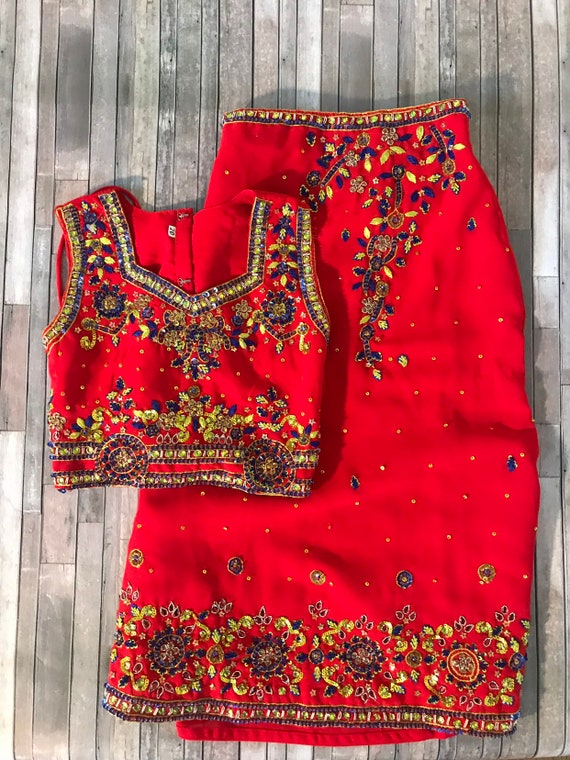 Vintage Traditional Indian Top and Skirt / size 20