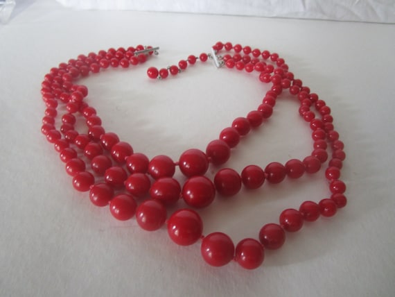 Antique Cherry Red Bakelite or Plastic Beaded 3 S… - image 1