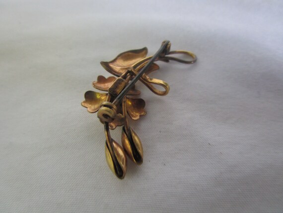 Antique Gold Filled Flower Brooch or Pendant - image 4