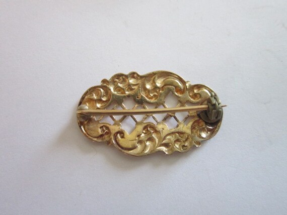 Antique Victorian Fancy Gold Brooch - image 2