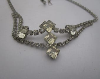 Vintage High Fashion Fancy Rhinestone Necklace