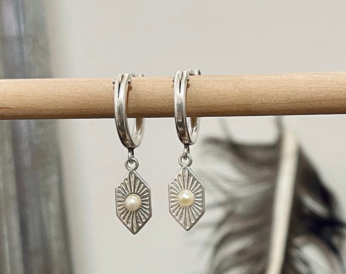 Dainty hexagon Earrings, silver 925 Hoops, Bridesmaid Jewelry, delicate earrings, Huggie Earrings, minimal earrings, pearl Hoop Earrings