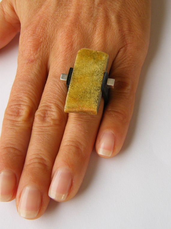 Baltic Amber Ring GREENISH, amber ring, genuine amber bead, adjustable ring, gift anillo ámbar, 琥珀戒指, 琥珀色のリン
