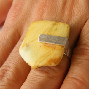 Amber Ring  MILKY, Amber Jewelry sterling Silver rail, baltic amber, modern design, for her, gift box, シルバー リング,New, UNIQUE - Handmade