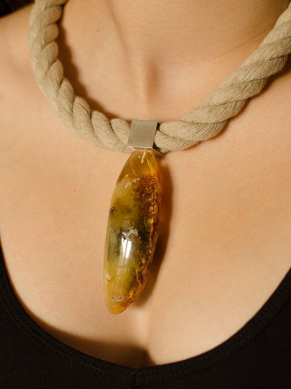 Amber Pendant UNIQUE-Handmade giftbox New for she nuggets sterling Silver 925 YELLOW natur amberstone modern design with chain