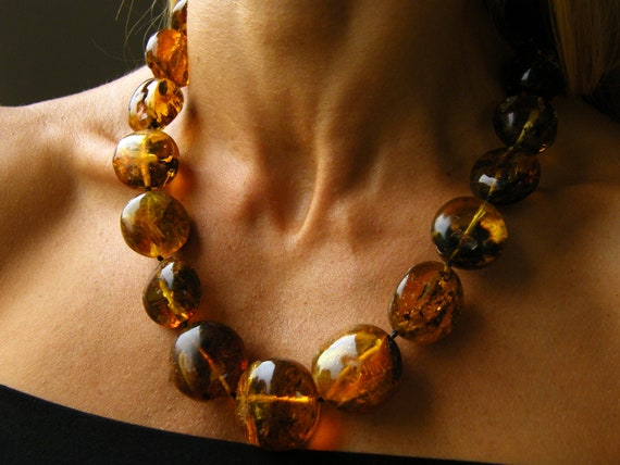 dark amber necklace