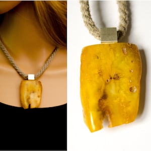 Amber Pendant, YELLOW genuine Amberstone, matte sterling Silver 925, with chain, bärnsten, anillo,  anhänger, bernstein, neu, UNIQUE