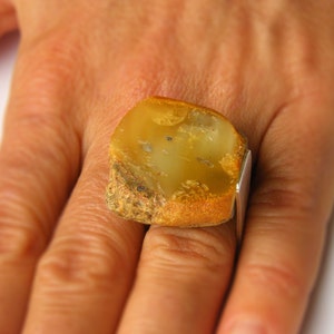 Huge Amber Ring, genuine amberstone, matte Sterling Silver 925, modern, Bernsteinring, for her, giftbox, Handmade,Neu, unique
