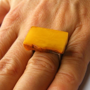 Ring, genuine Amber Ring, matte Silver 925 rail, YELLOW, nuggets, modern design, Anello argento, Bernsteinring, with gift box, Unique