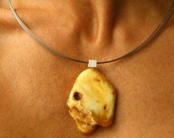 Amber Pendant 