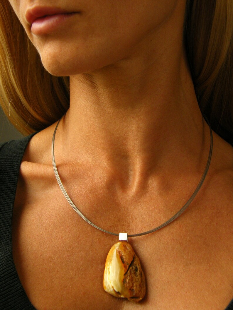 Amber Pendant UNIQUE-Handmade giftbox New for she nuggets sterling Silver 925 YELLOW natur amberstone modern design with chain