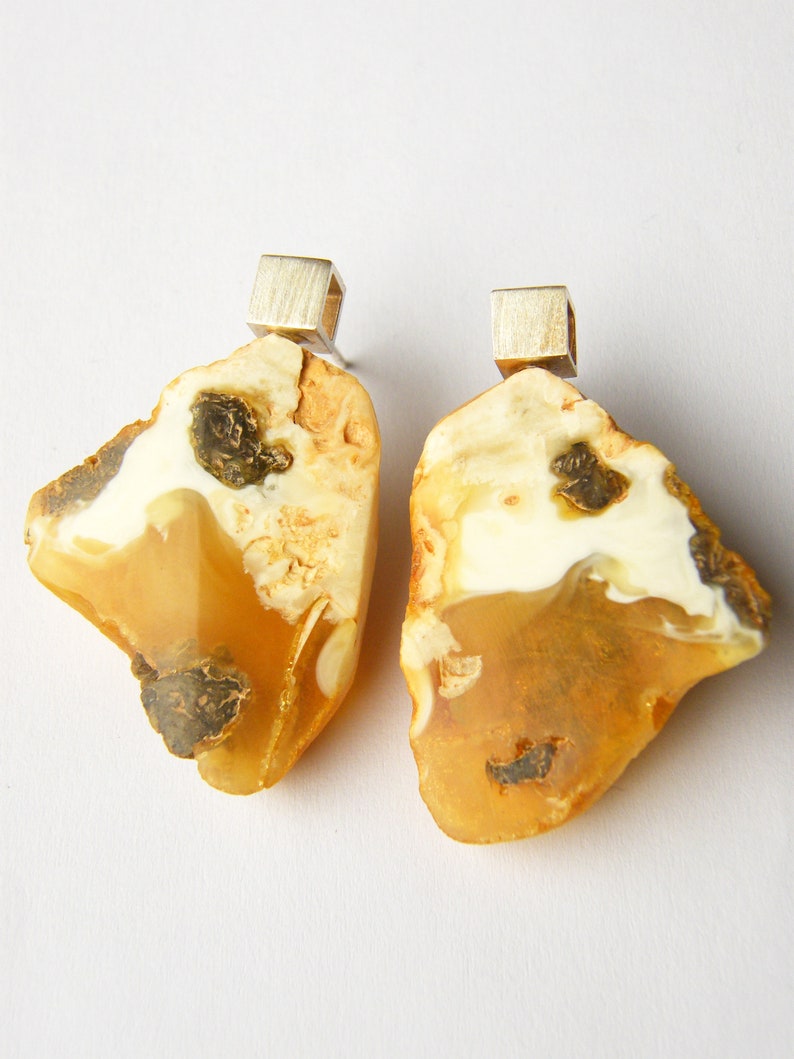 Earrings, Amber earrings, Stud, yellow white, genuine amber, modern design, for she, giftbox, シルバー リング,New, UNIQUE Handmade image 1