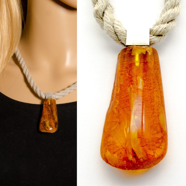 Genuine Baltic Amber Pendant, HONEY,  Silver 925, ambre, bärnsteen, Bernstein Anhänger, bernstein, with chain, handmade, Unique