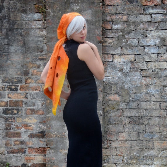 shawl with head hole