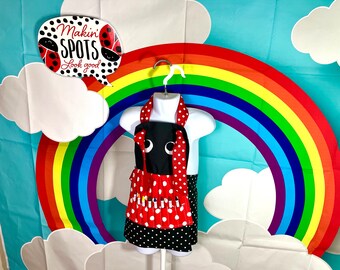 Childrens Apron, Crayons Apron, Cute Apron for Cooking Gift for Baker, Kitchen Helper, Baking Apron, Young Chef Apron, Fabric Apron for Kids