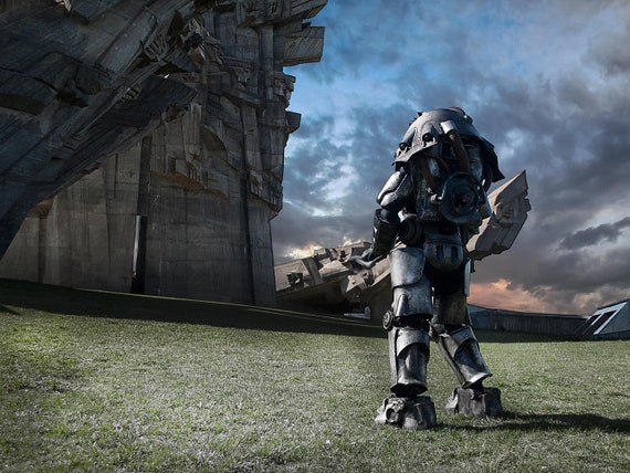 Post-Apocalyptic Power Armor Suit – Handmade Sci-Fi Cosplay Armor – Wearable Costume Prop