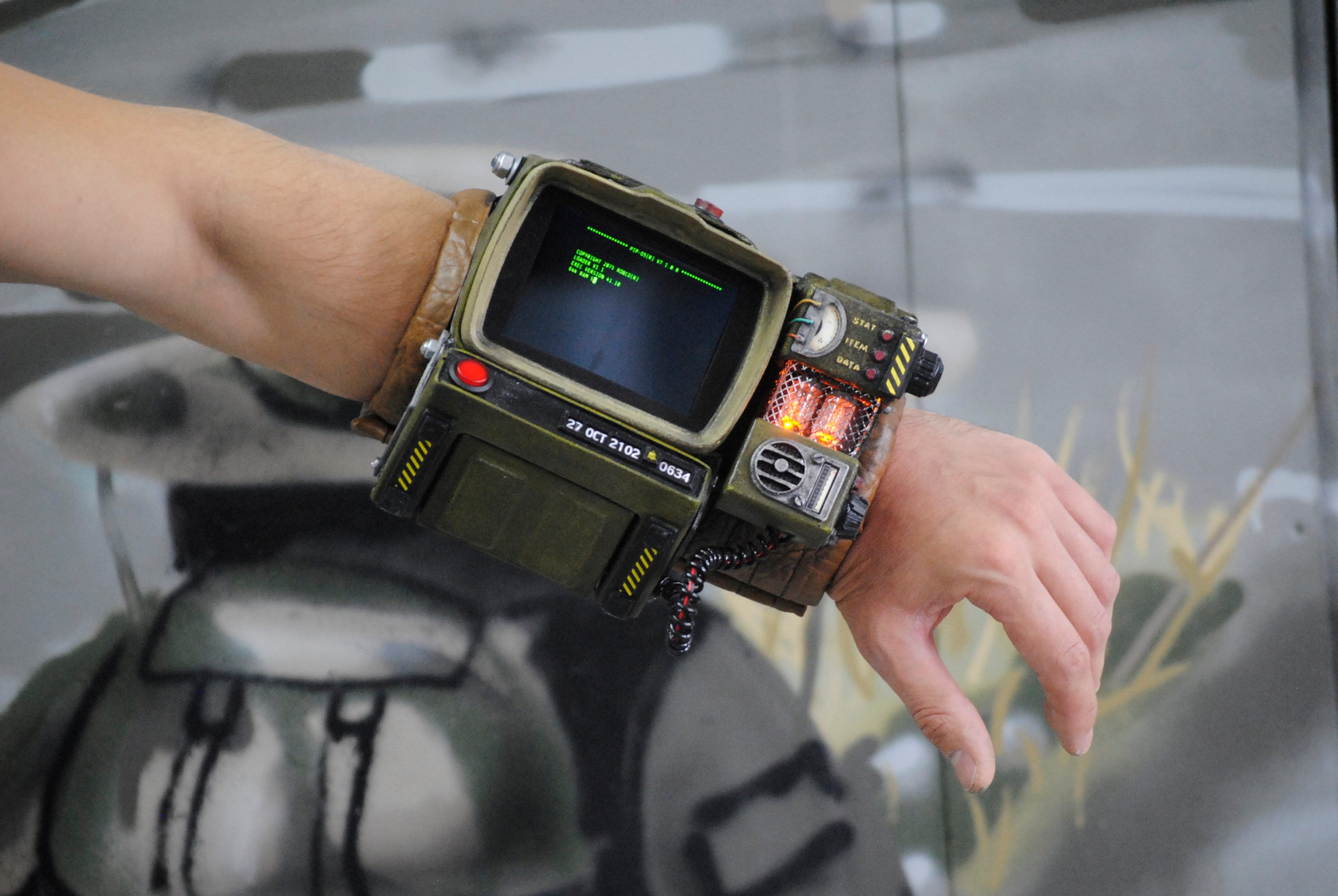 Fallout Inspired Pip-boy 2000 MK VI Prop - Etsy