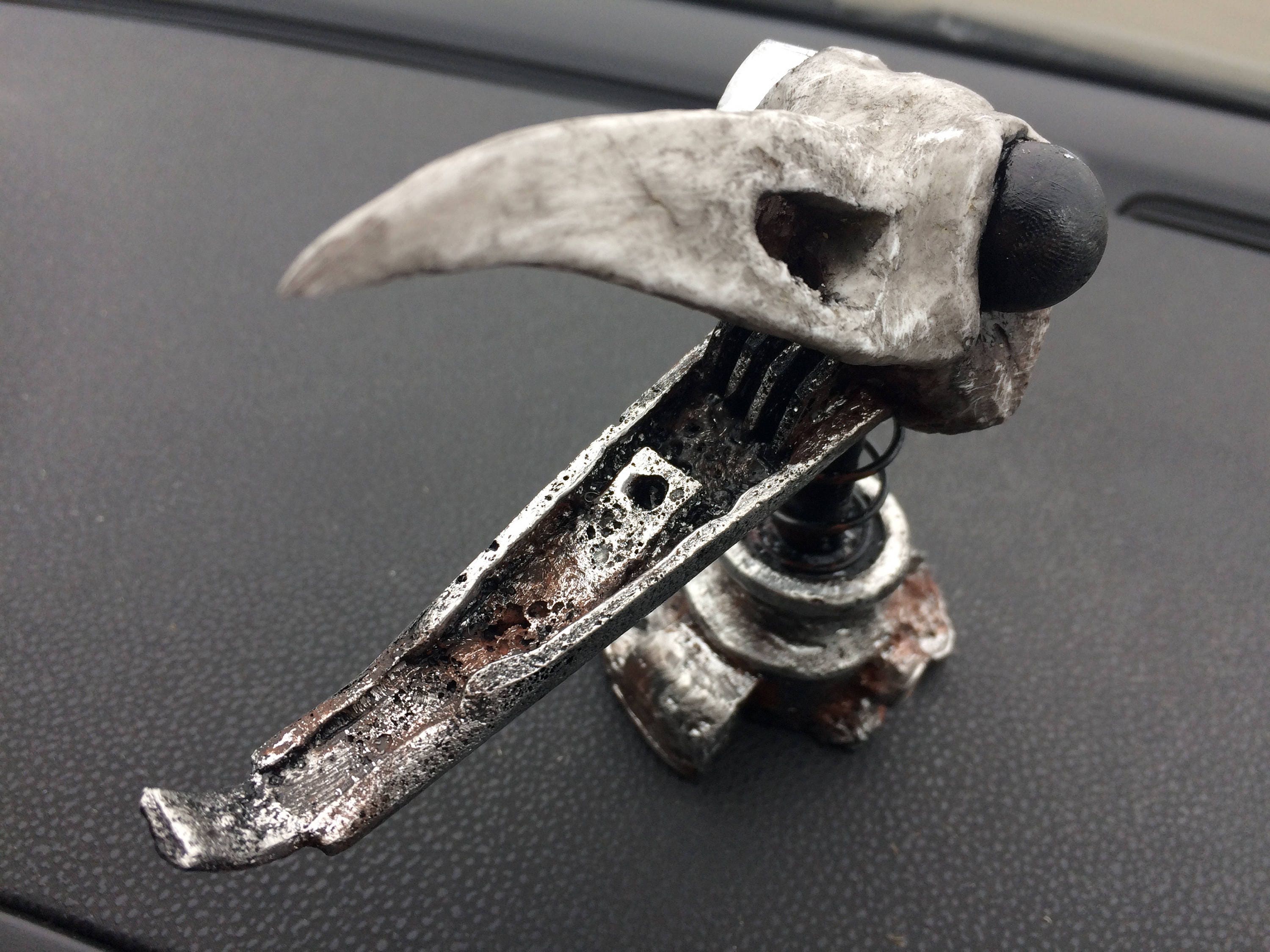 Nux 's Bird Bobblehead Mad Max Fury Road Wasteland Post