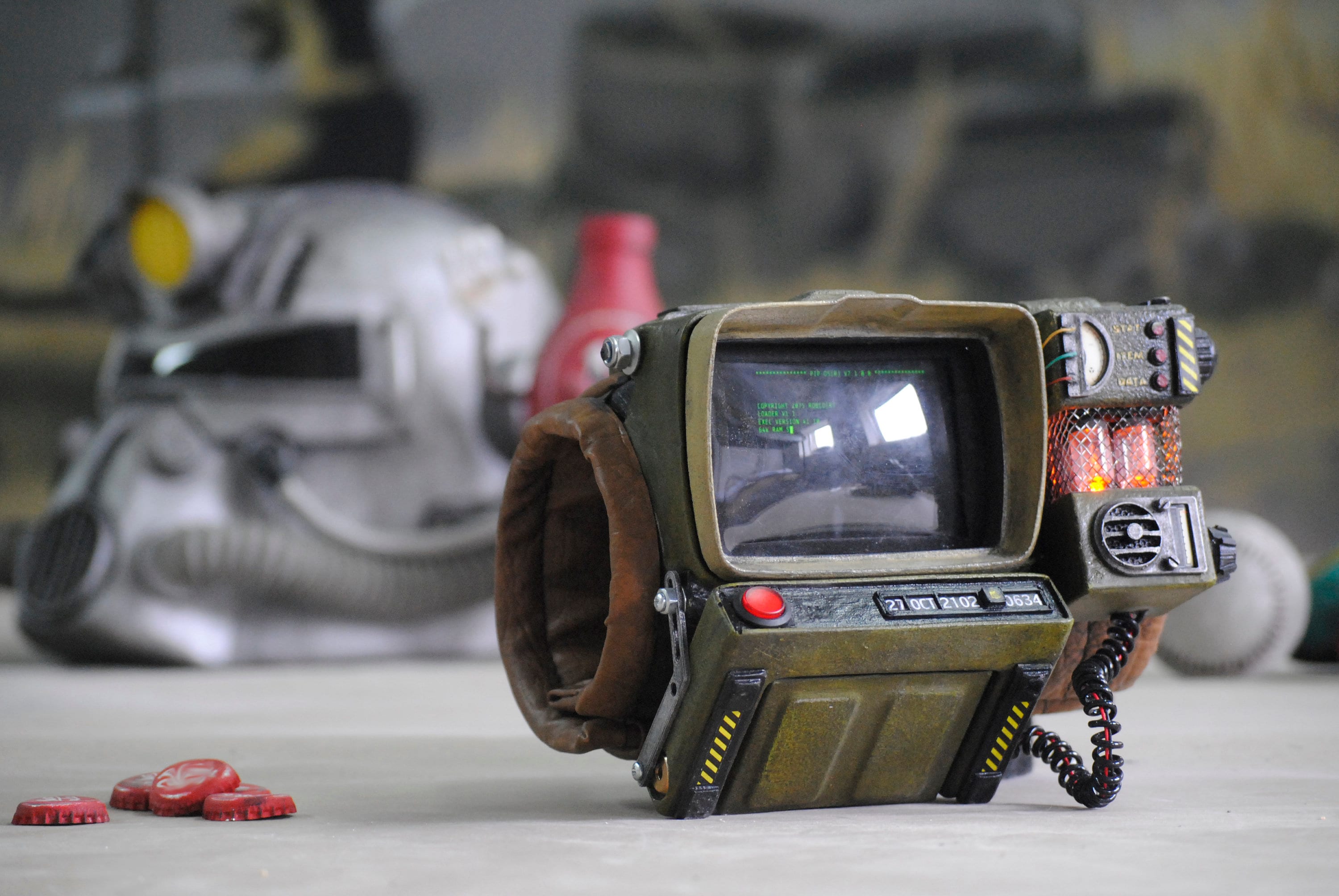 激レア Fallout Pip Boy 2000MkIV 組立済み【美品】 Amazon.co.jp: Fallout Pip-Boy 2000 Mk VI 組み立て済み : ホビー