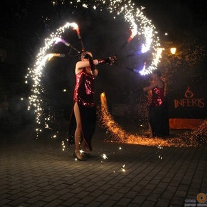 Ventiladores eléctricos Pyro /// ENVÍO RÁPIDO Y GRATIS /// Para presentaciones, festivales y prácticas de danza * Danza del vientre