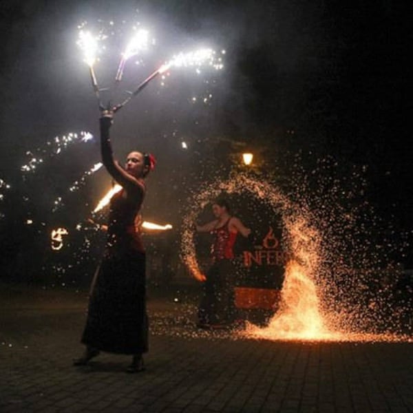 X Piro Poi // Pyrotechnic Poi // FREE FAST SHIPPING ///