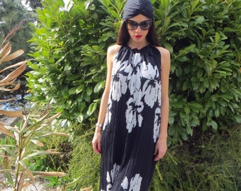 Maxi Black Dress/ Floral Print Dress/ Plus Size Maxi Dress/ Caftan Dress