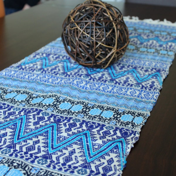 Mayan Handwoven White and Blue Cotton Table Runner/Woven White and Blue Throw Bed/Guatemalan Woven White and Blue Table Runner