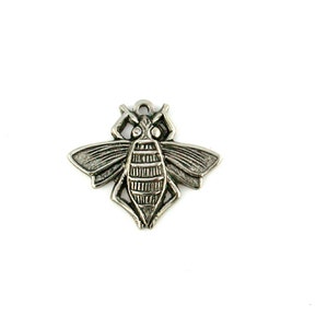 Qty. 6 Tiny Bees - 18 x 15mm