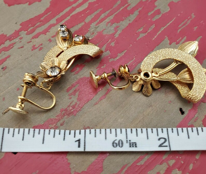 Vintage Earrings Screw Back