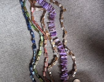 MOPMixV  Mother of Pearl Nug (6) Strands
