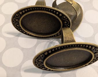 3 Pcs. Antique brass Rings - 25x18mm Tray