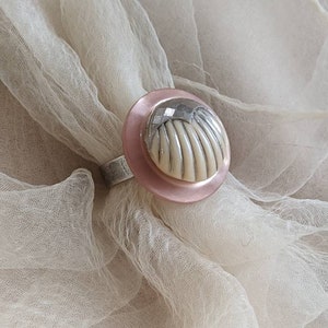 vintage art deco glass button ring costume statement cocktail silver faceted pearl cream color adjustable witch hippie boho flapper Gatsby