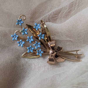 antique 14k solid yellow rose gold hand-painted Forget-Me-Not flower brooch pin gift Edwardian something old bride bridal enameled c-clasp
